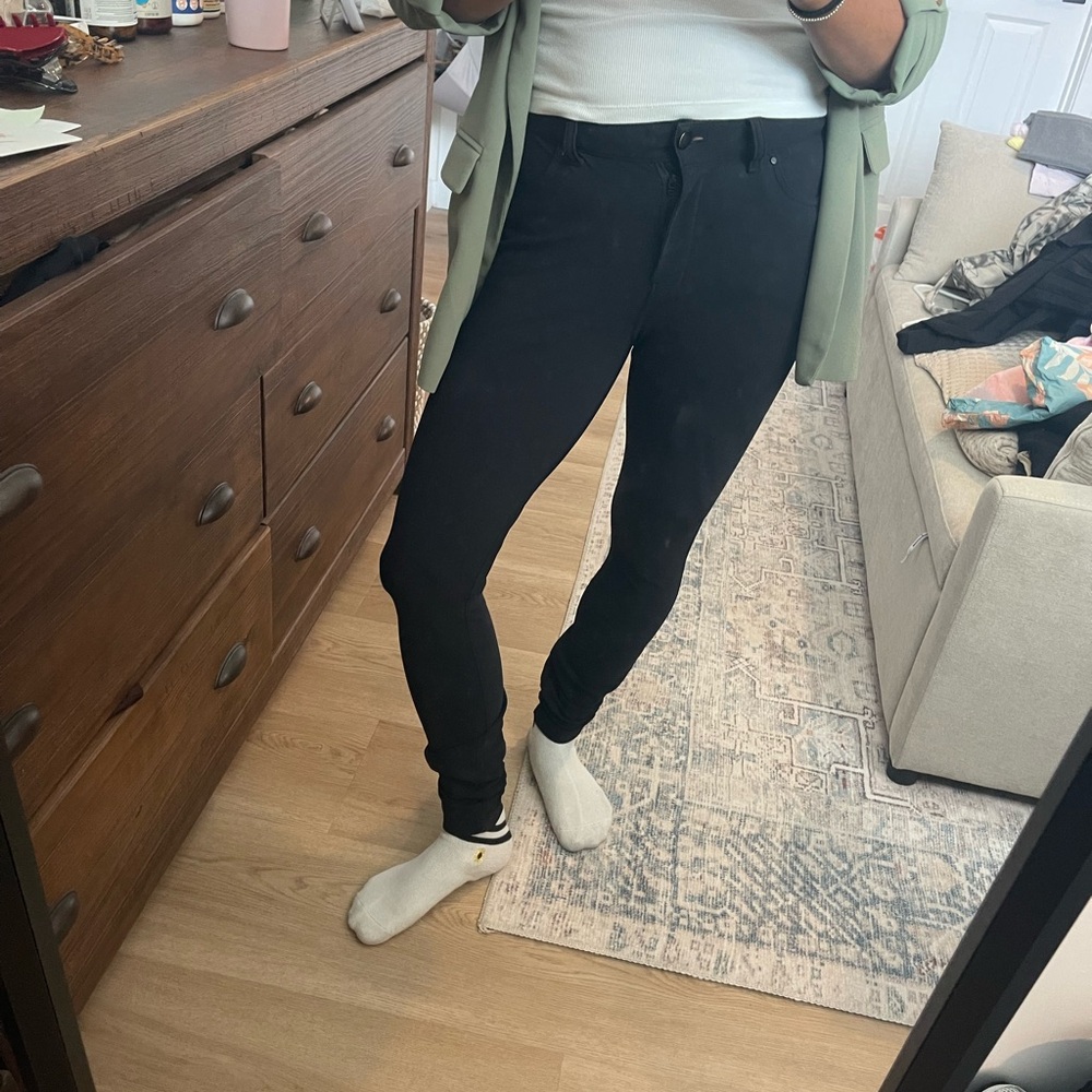 Lululemon Black Skinny Pants